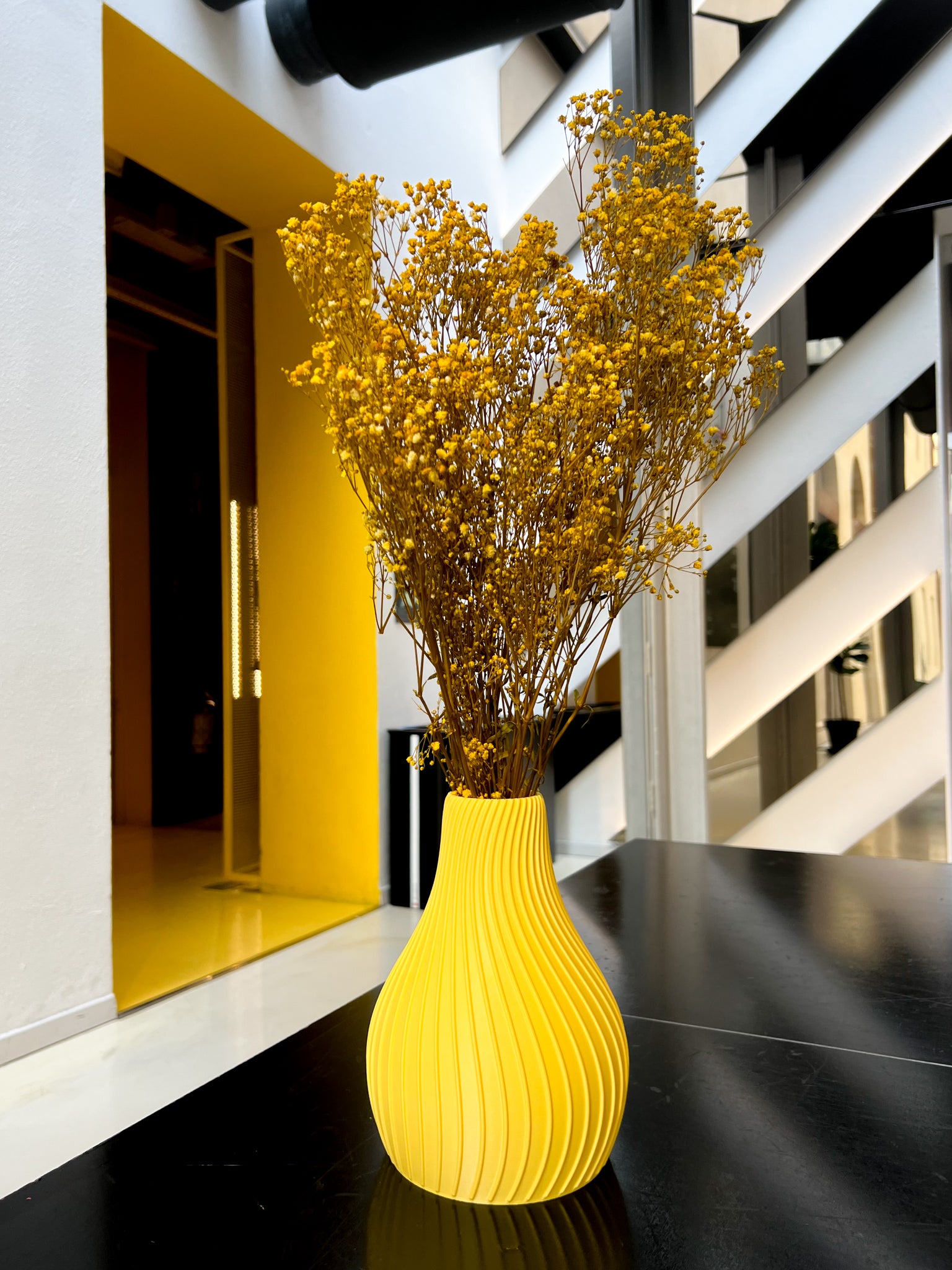 LEA » Vase en bioplastique jaune savane - 20 cm