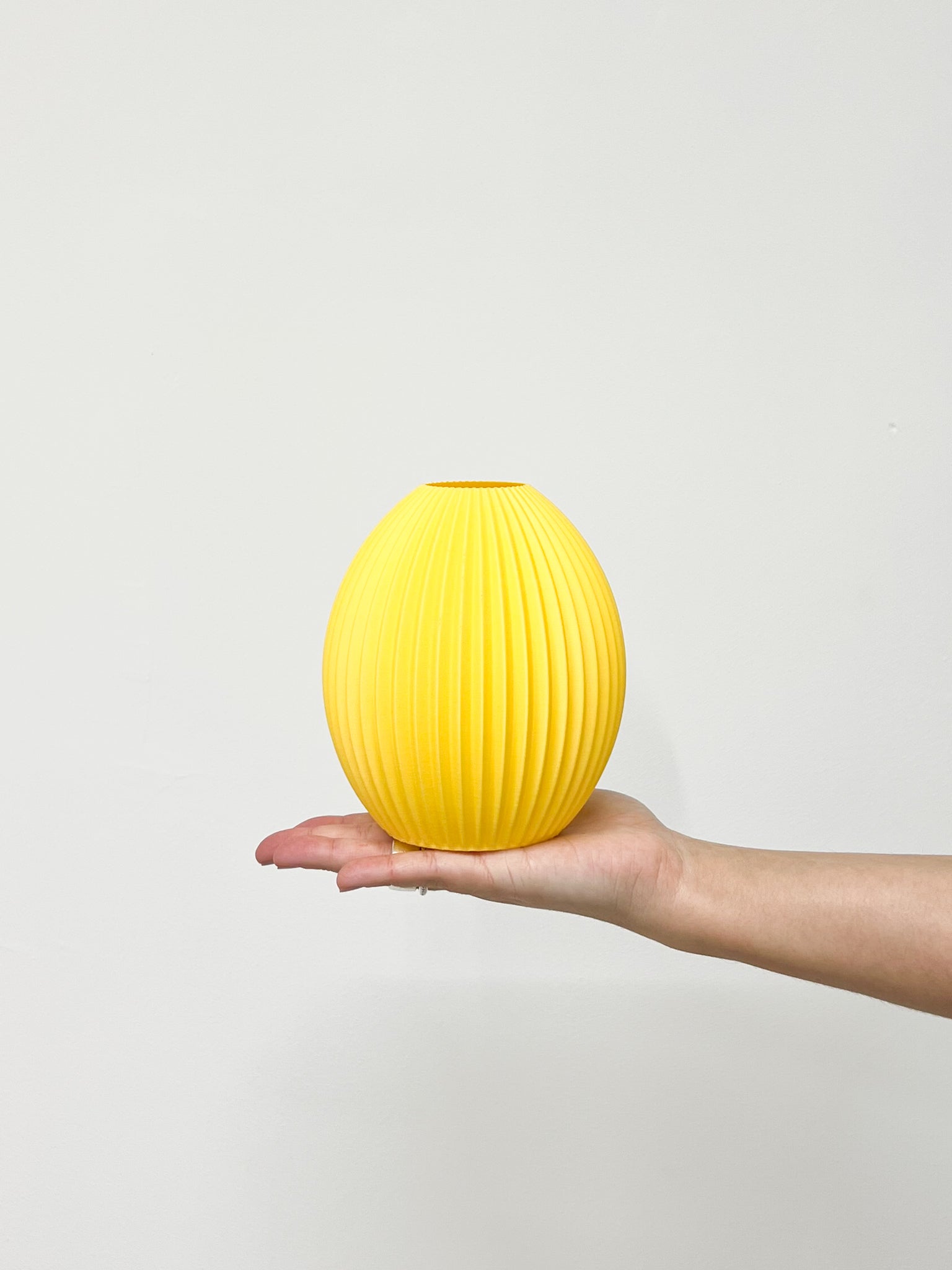 ELLA » Vase en bioplastique jaune savane - 15 cm