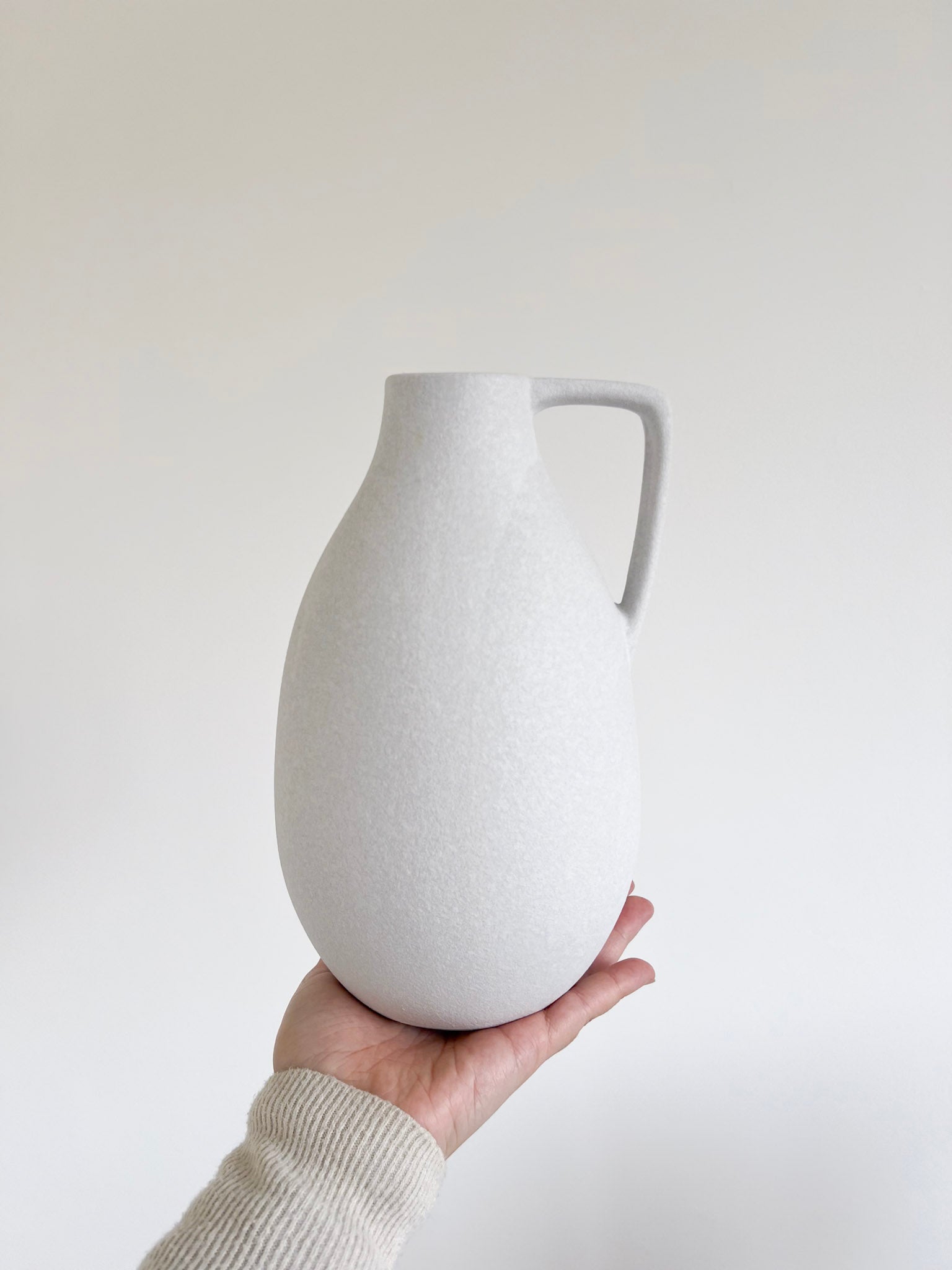 TOM » Caraffa bianca sabbiata