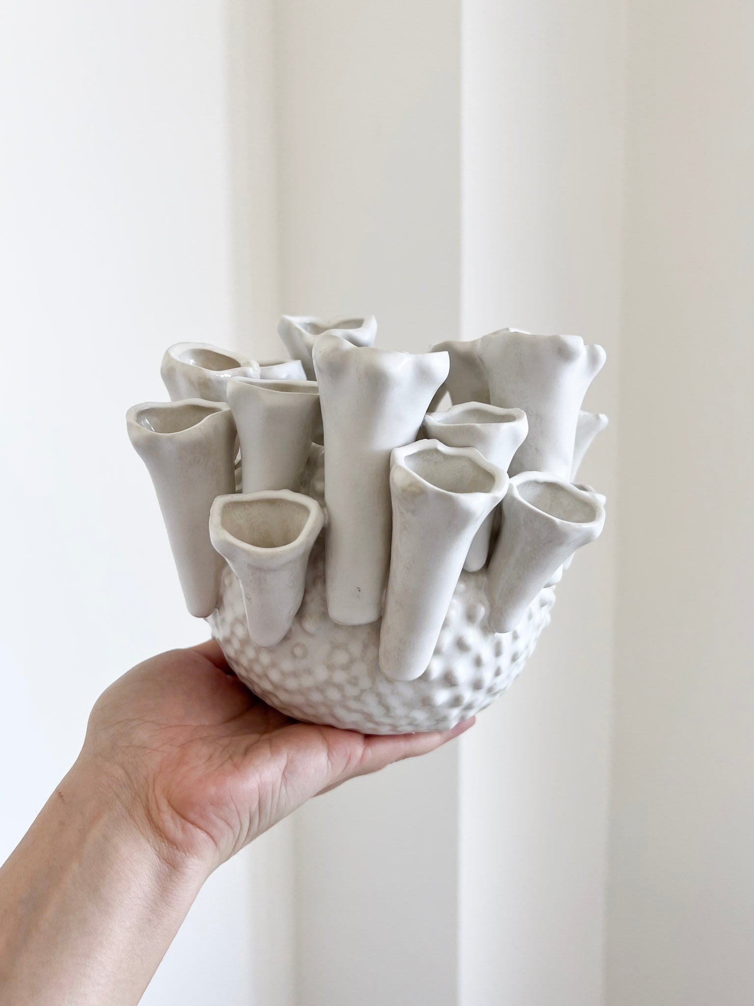 IKUSO » Vaso di ceramica texturizzato organico H15,5