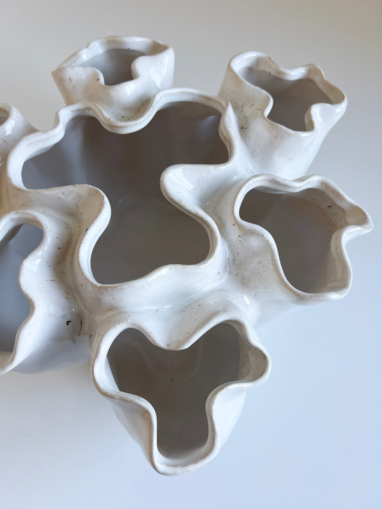 CLIFFY » Vaso in ceramica bianca organico H18,5cm - Bloomoon