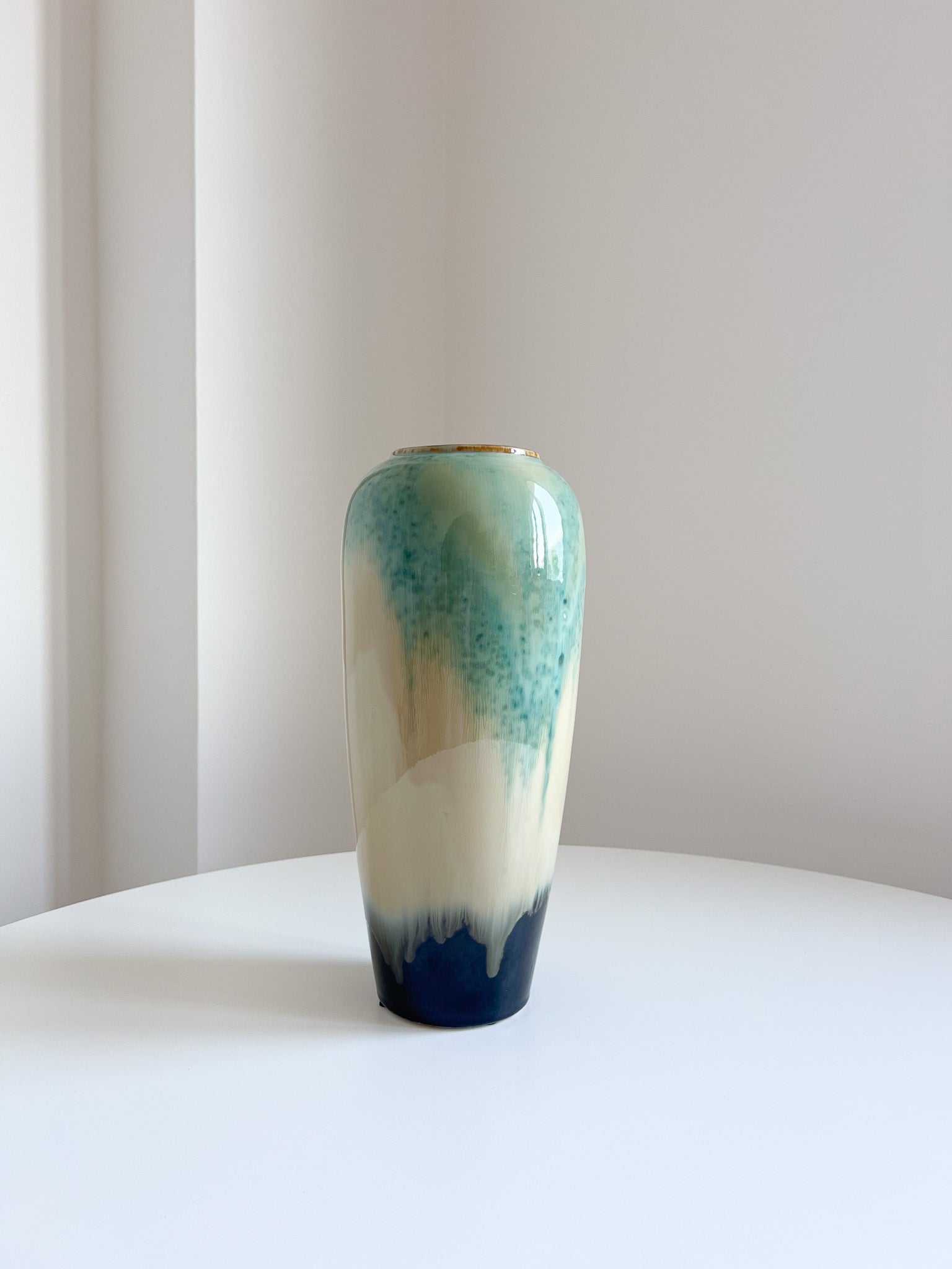 COIRA » Vaso in ceramica smaltata beige con sfumature verdi H36cm - Bloomoon