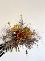 FILIBERTO » Bouquet di fiori di carciofo giallo e tonalità naturali - Bloomoon