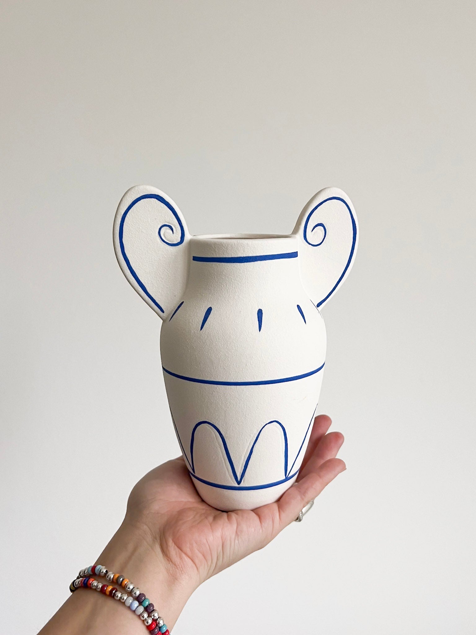 GREEK » Vaso anfora con tratti blu - Bloomoon