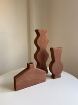 HELMUT » Vaso irregolare materico color terracotta - Bloomoon