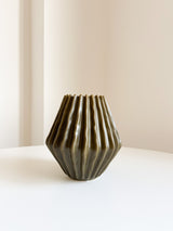 JAFAR » Vaso plissettato verde oliva - Bloomoon