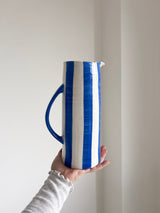 LYJO » Caraffa a righe blu bianco di ceramica smaltata H27,5 - Bloomoon