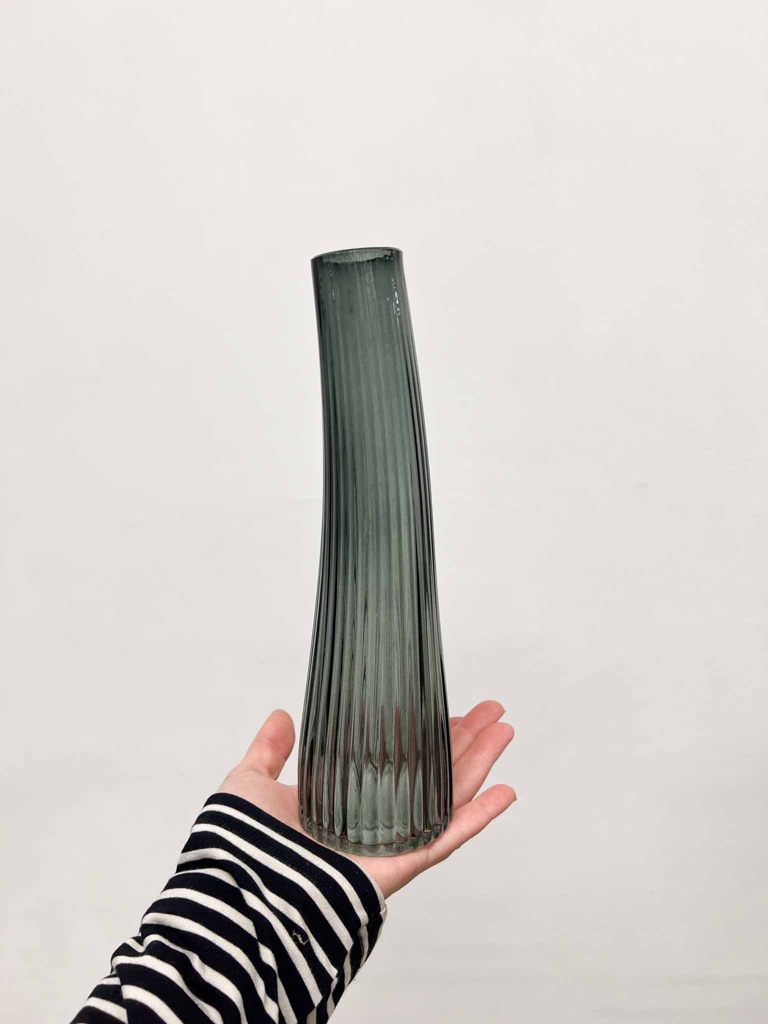 REIKO » Vaso vetro irregolare slanciato verde - Bloomoon