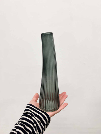 REIKO » Vaso vetro irregolare slanciato verde - Bloomoon